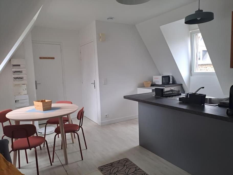 Charmant T3 Lumineux A 2 Pas Des Plages Appart 5 Binic Exterior foto